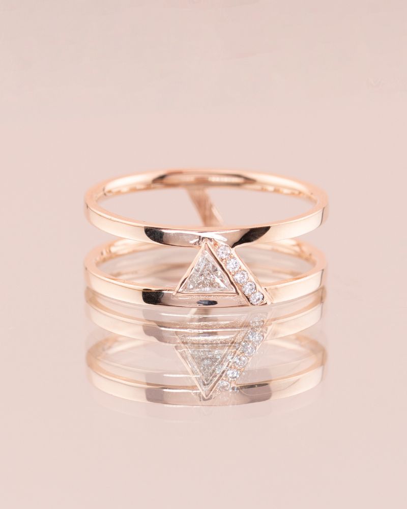 inel-aur-roz-design-deosebit-diamant-natural