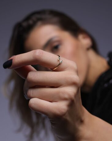 inel-aur-toi-et-moi-diamant-smarald