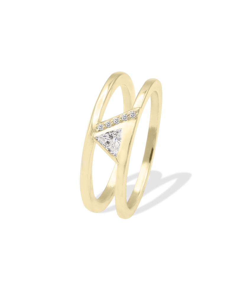 inel-deosebit-diamant-trillion-cut-aur-galben
