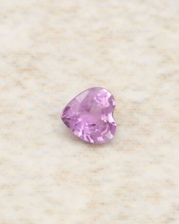 safir-inimioara-roz