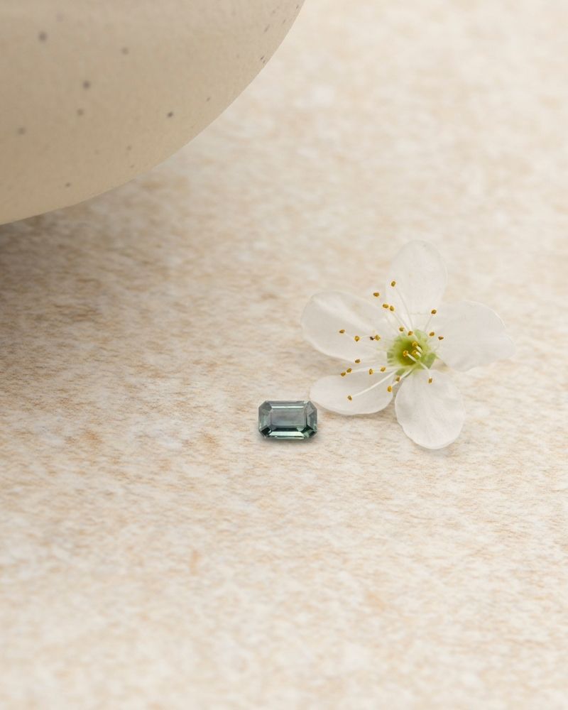 Safir Natural Bicolor “Aegean Blue”, 0.3 ct