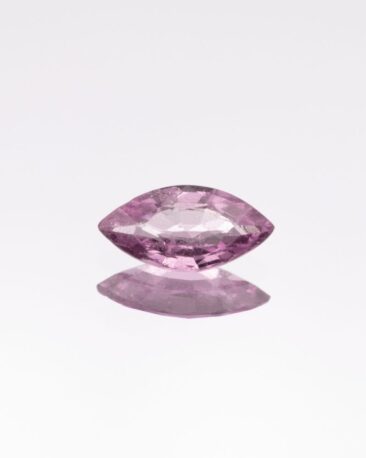 safir-natural-lila-taietura-marchiza