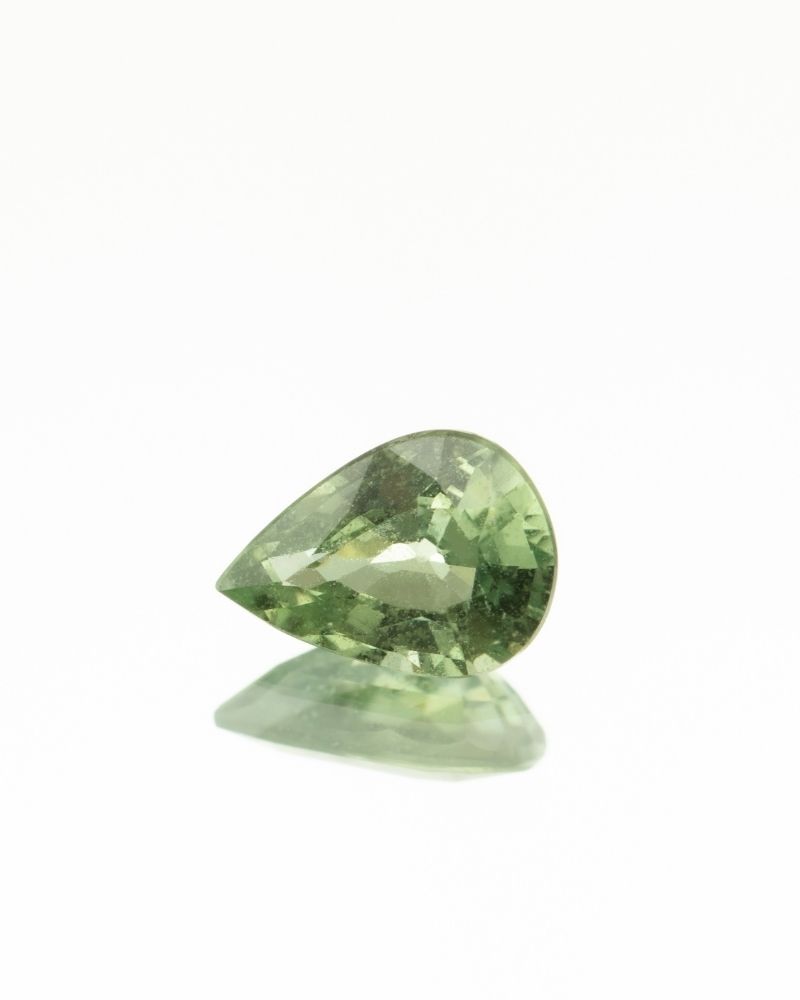 safir-natural-verde-taietura-para