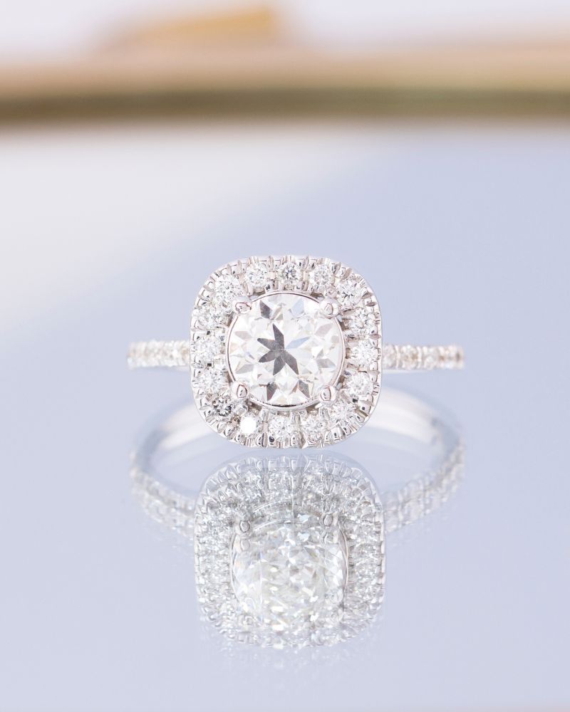 inel-logodna-la-comanda-diamante-naturale