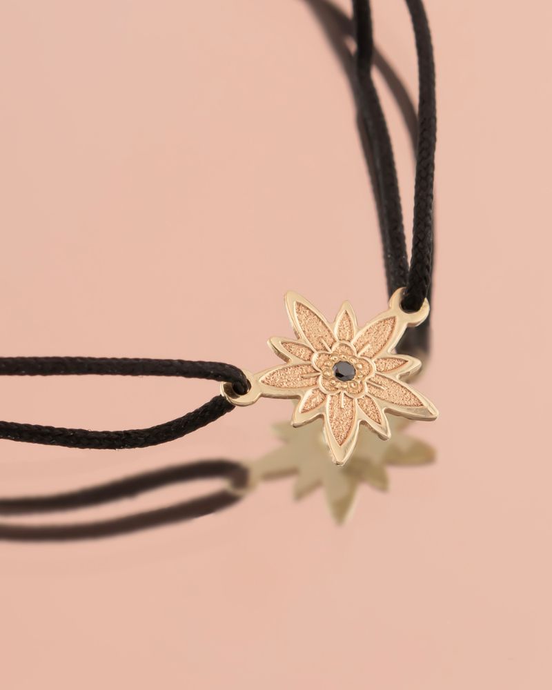 bratara-dama-floare-de-colt-aur-diamant-negru-snur