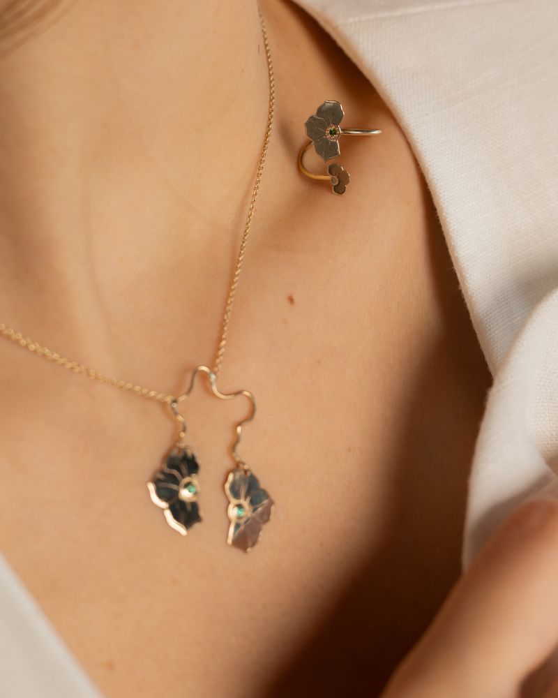colier-fix-dama-aur-smaralde-flori