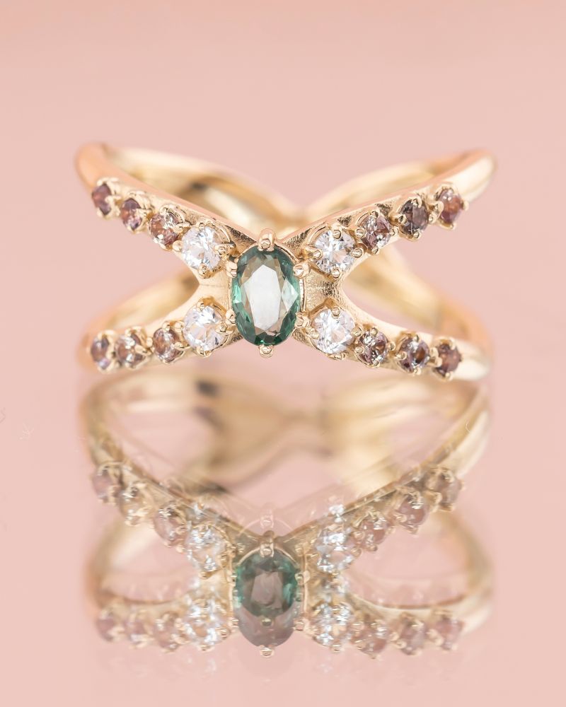 inel-dama-aur-galben-alexandrit-natural-safire