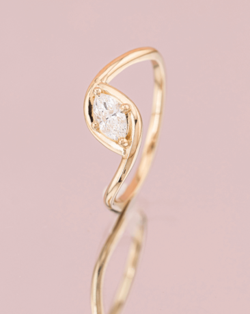 Inel de Logodna DRUNK IN LOVE cu Diamant Natural Marchiza, Aur Galben 14K