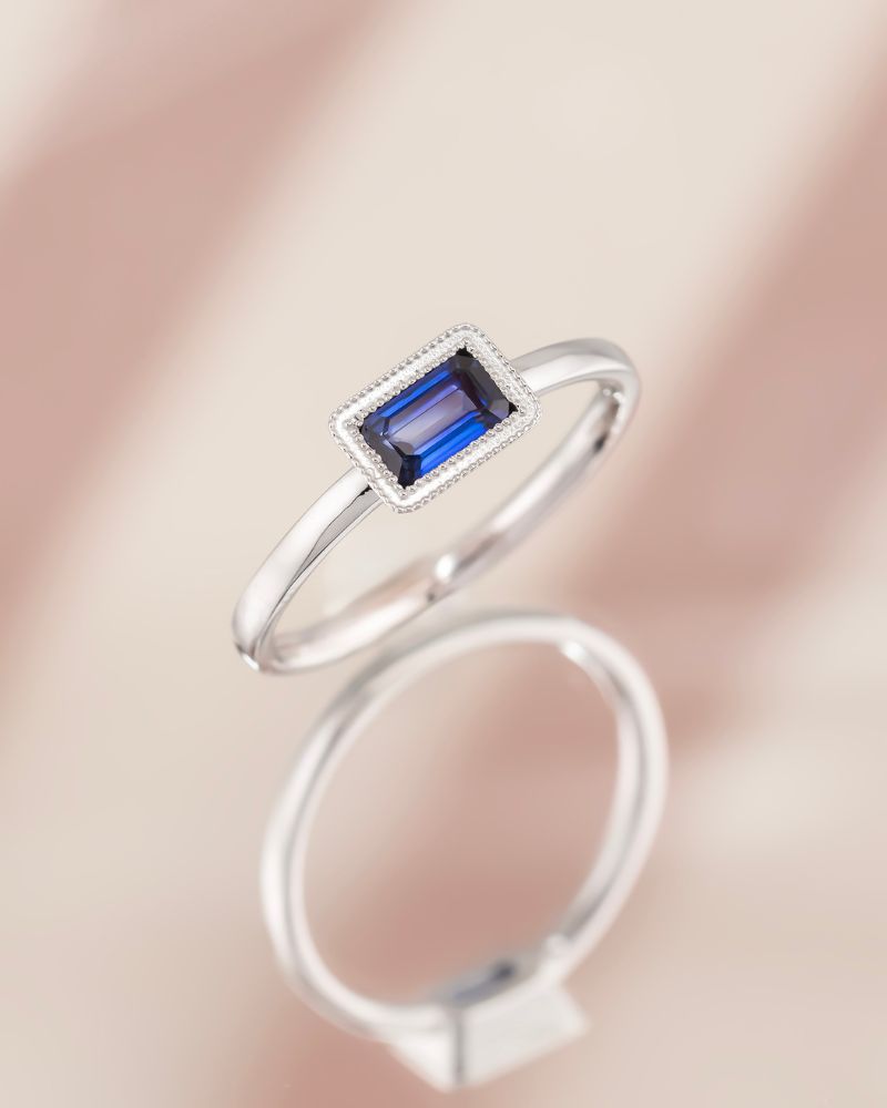 Inel ARIA cu Safir Natural Albastru, Aur Alb 14K