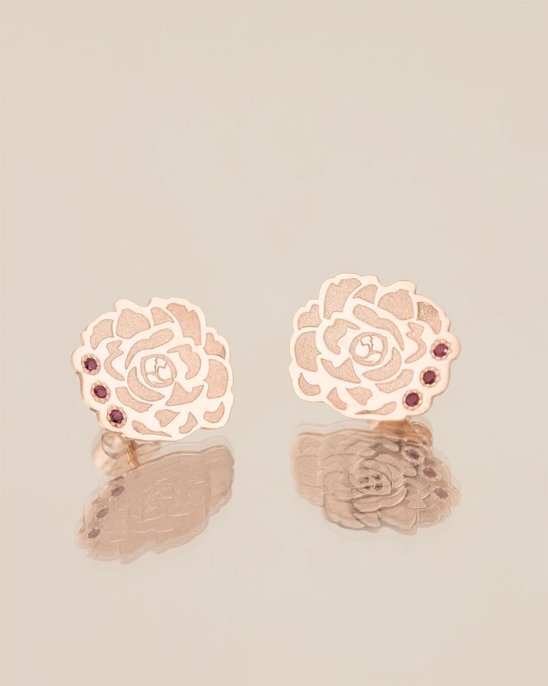 Cercei dama din aur roz 14K cu rubine naturale, model floral bujori.