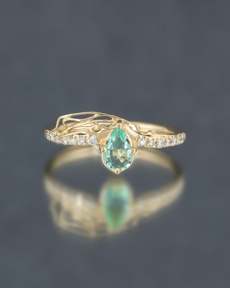 Cercei Unicat GAME OF COLOURS cu Opale Naturale, Aur Galben 14K