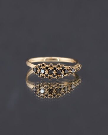 Inel unicat pentru femei black feather cu diamante naturale negre, din aur galben de 14k.
