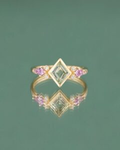 Cercei Unicat GAME OF COLOURS cu Opale Naturale, Aur Galben 14K