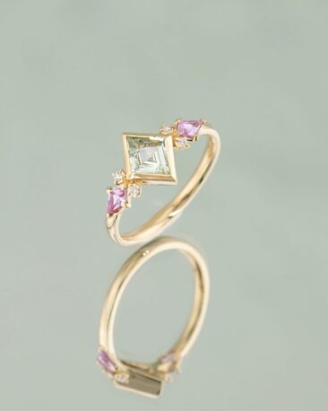 Cercei Unicat GAME OF COLOURS cu Opale Naturale, Aur Galben 14K