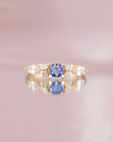 Inel de logodna FOREST WHISPER cu Safire Naturale Verzi, Aur Alb 14K