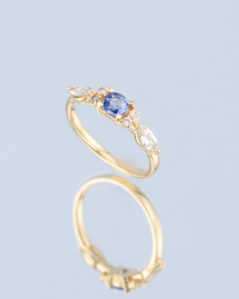 Inel de logodna FOREST WHISPER cu Safire Naturale Verzi, Aur Alb 14K