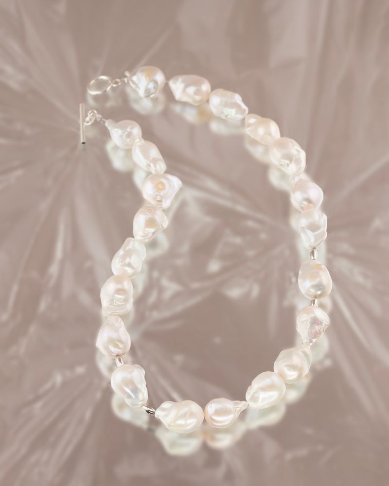 Colier la baza gatului IMPERFECT BEAUTY cu Perle Naturale Baroc, Argint 925