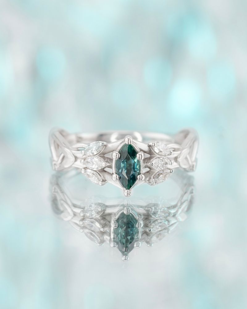 Inel de logodna ROYAL GREEN cu Safir Natural si Diamante Lab-grown, Aur Alb 18K