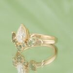 Inel de Logodna FLOWER OF LOVE cu Safir Natural si Diamante Naturale, Aur Roz 14K