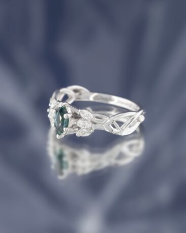 Inel de logodna ROYAL GREEN cu Safir Natural si Diamante Lab-grown, Aur Alb 18K