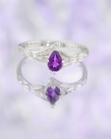 Inel de logodna PARFUM DE LAVANDA cu Ametist Natural, Aur Alb 14K