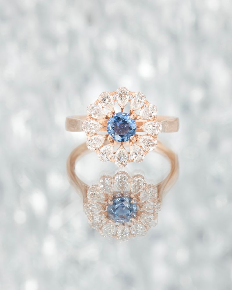 Inel de Logodna FLOWER OF LOVE cu Safir Natural si Diamante Naturale, Aur Roz 14K