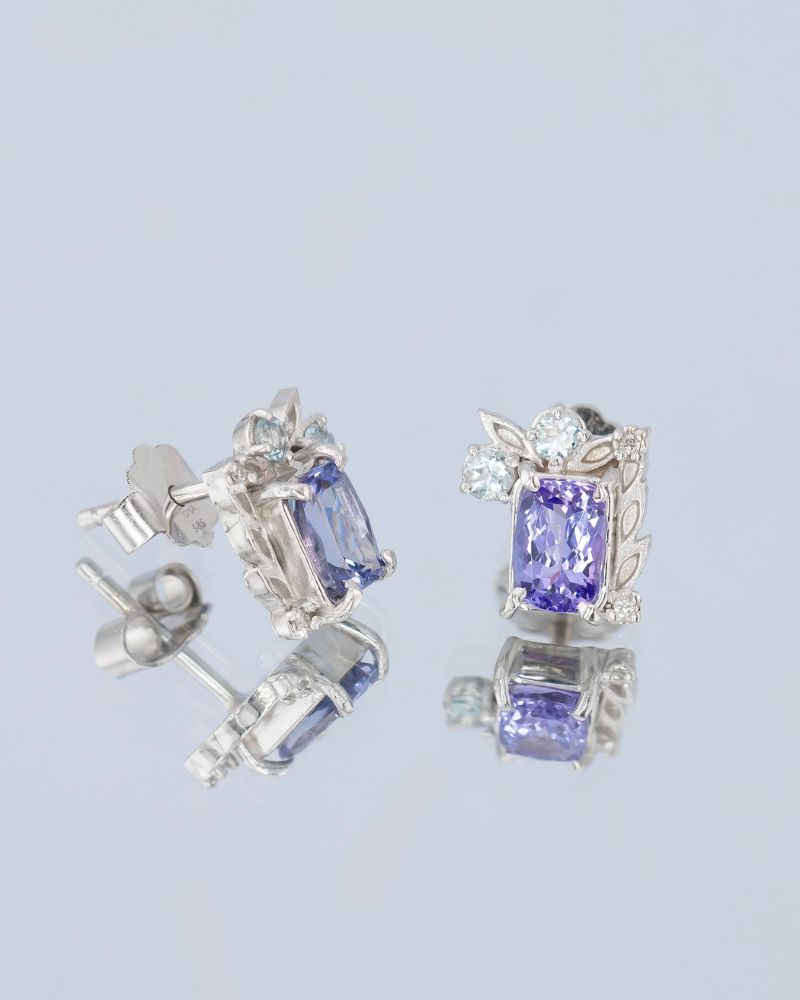 Cercei Unicat REACH FOR THE SKY cu Tanzanite, Acvamarine si Diamante Naturale, Aur Alb 14K