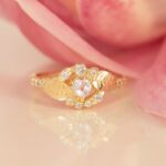 Inel de logodna PINKY PROMISE cu Safir Natural Inimioara si Diamante Naturale, Aur Galben 14K