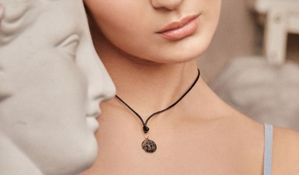 FLORI DE MARAMU – simbolul bucuriei si al autenticitatii in bijuteriile IONA