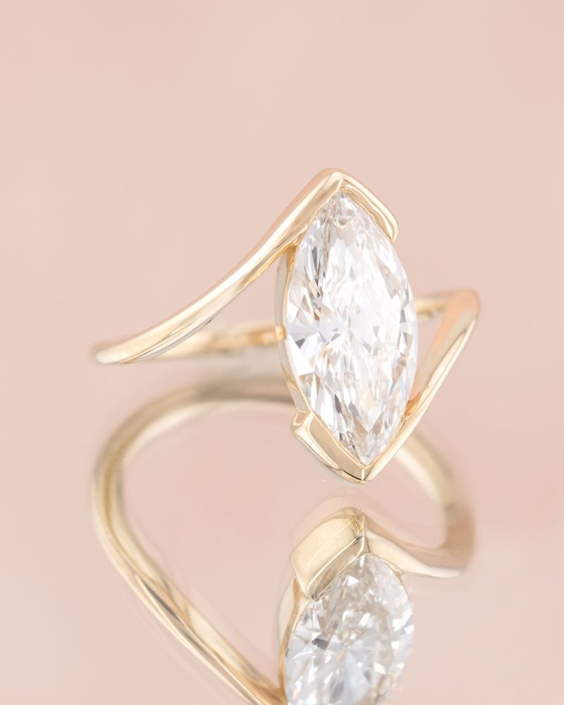 Inel logodna diamant marchiza 2 ct design contemporan